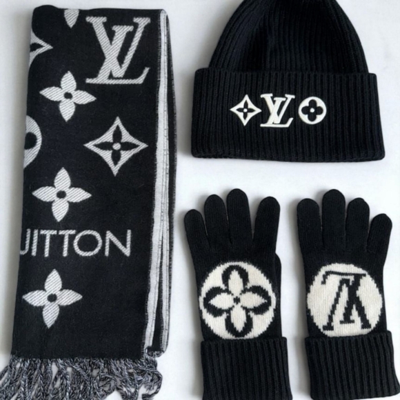 ✨️Bundle of LV Essential scarf / LV Medallion Gloves / LV Headline Beanie - Picture 1 of 12